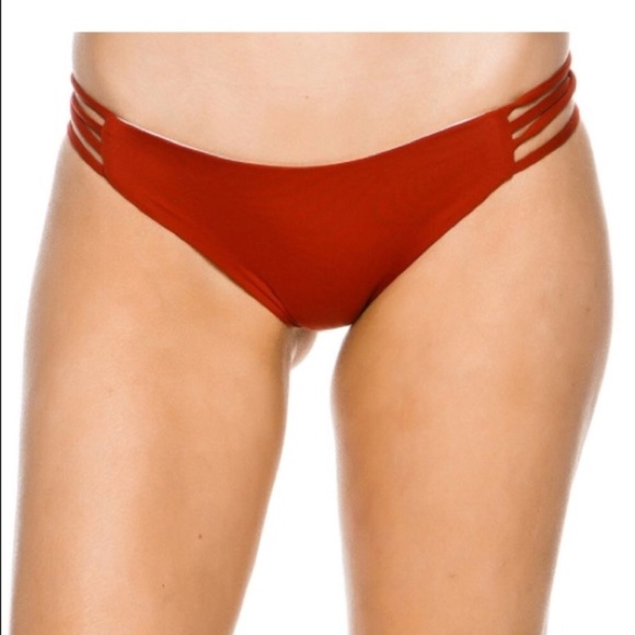 L Space Color Block Low Down Reversible Bottom - Picture 1 of 6